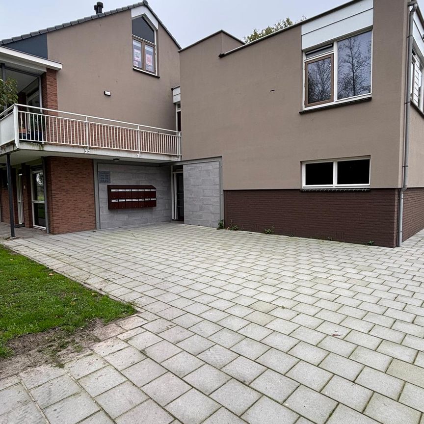 Senioren appartement met ruime zolder - Photo 1