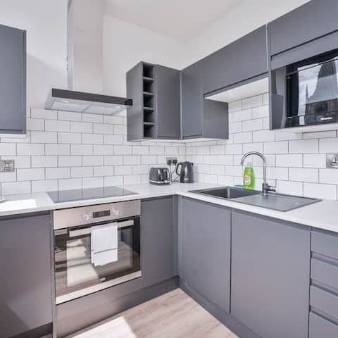 Studio Flat, Campo Lane, S1 - Photo 1