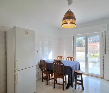 Lisboa, Lisbon 2655 - Photo 2