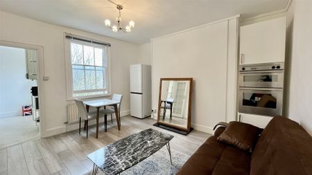 Pembroke Road, London - Photo 2