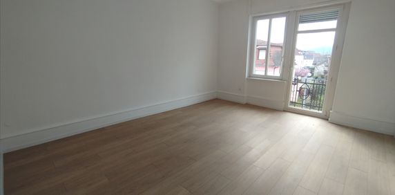 Location Appartement 3 pièces 83m² - Photo 2