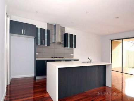 53B McKay Street, Mordialloc - Photo 2