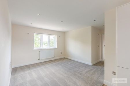2 bedroom maisonette to rent - Photo 3