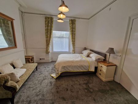 1 bedroom ground floor flat to rent - Photo 3