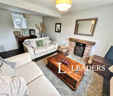 3 bedroom cottage to rent Winkhill, Leek, ST13 - Photo 1