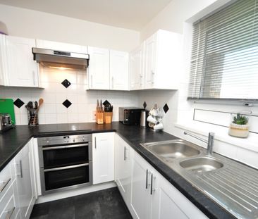 2 bedroom Maisonette - JORDANS, WELWYN GARDEN CITY. - Photo 4
