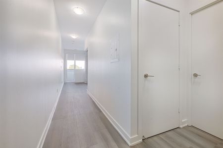 For Lease - 501 St Clair Avenue Unit# 219, Toronto, Ontario - Photo 3