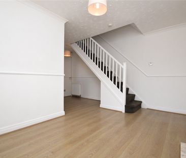 3, Broadcroft Grove, Tingley, Wakefield, West Yorkshire, WF3 1TU - Photo 1