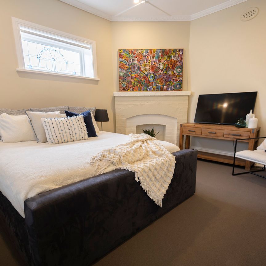 8 Cecil Street, Brighton East VIC 3187 - House For Rent | Domain - Photo 1