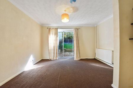 4 bedroom terraced house to rent - Photo 3