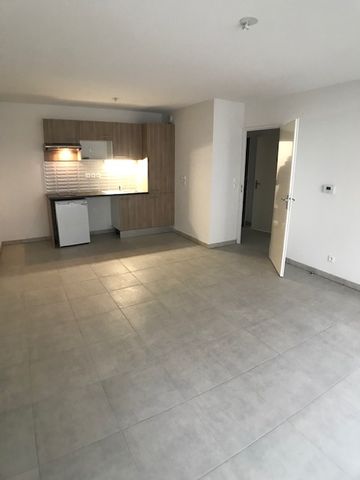 Location Appartement 2 pièces 42m² TOULOUSE 31400 - Photo 4