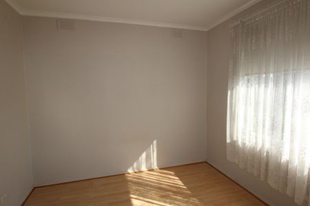 Comfortable two bedroom apartment - Photo 3