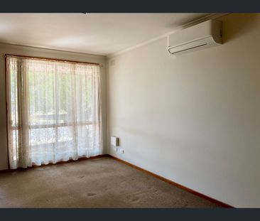 1/22 Tarneit Road, Werribee, Vic 3030 - Photo 1