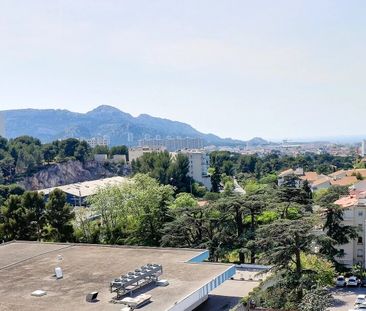 Location Appartement 2 pièces 40m² MARSEILLE 9ème - Photo 2