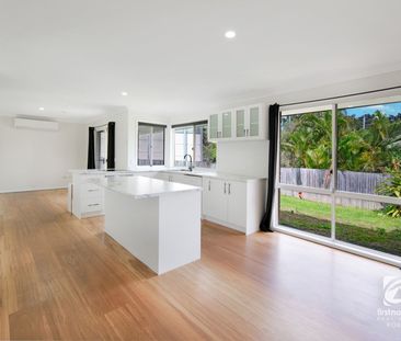 35 James Cagney Close, 4214, Parkwood Qld - Photo 6