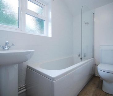 2 bedroom house to rent - Photo 3