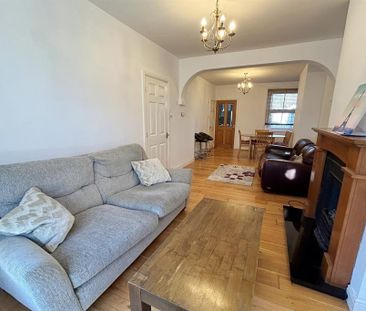 3 bedroom terraced house to rent - Photo 2