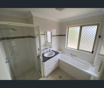 15 Dossie St, Riverview, Qld 4303 - Photo 3