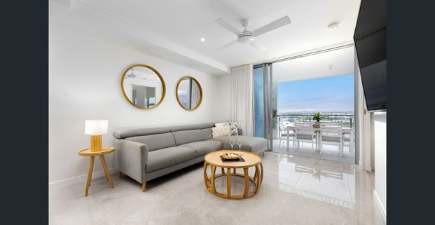 BEACHSIDE BLISS AWAITS - FULLY FURNISHED 2-BEDROOM APARTMENT BESIDE BOKARINA BEACH - Photo 1