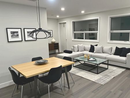 33 Boulevard Brunswick, Montréal, QC - Photo 5