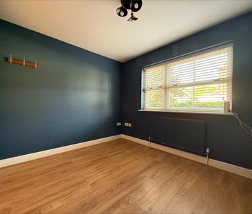 4 bedroom terraced house to rent - Photo 5