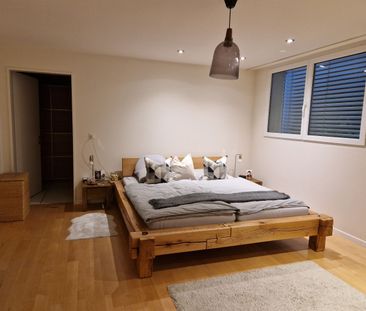 Garden apartment in a beautiful and sunny location - Photo 3