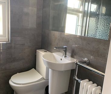 Studio Flat, London, SE25 - Photo 6