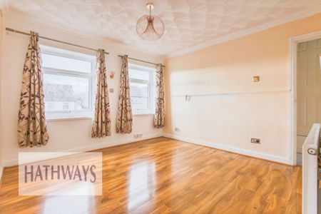 3 bed semi-detached house to rent in Maesgwyn, Cwmbran, NP44 - Photo 3
