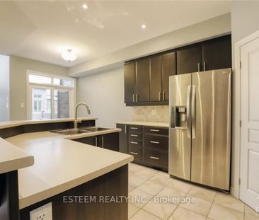 For Lease - 210 COOKS MILL Crescent, Blossom Park - Airport and Are... - Photo 6