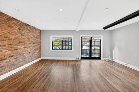 For Lease - 12 Fairleigh Crescent, Toronto, Ontario - Photo 2