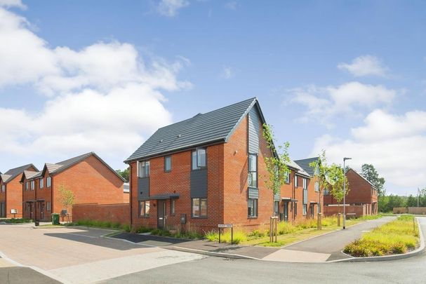 3 bedroom semi-detached house to rent - Photo 1