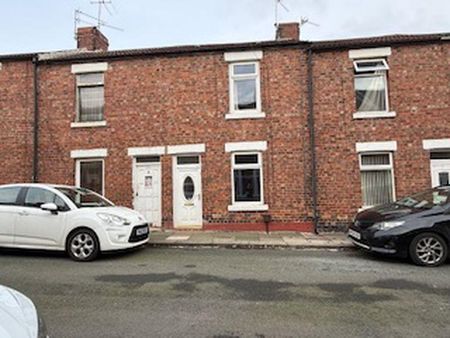 2 bedroom terraced house to rent - Photo 2