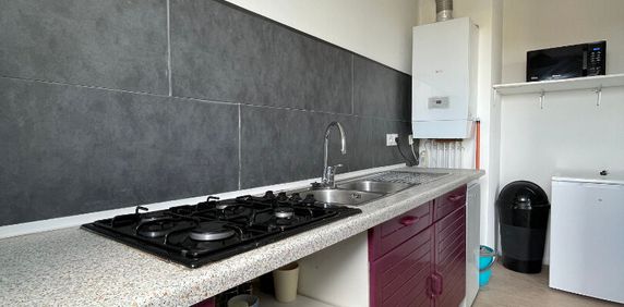 Location Appartement 1 pièce 28m² - Photo 2