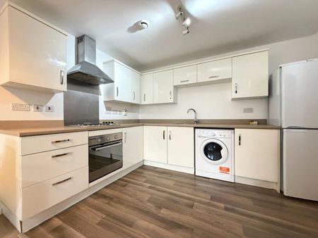 Elmira Way, Salford, Greater Manchester, M5 3LN - Photo 4