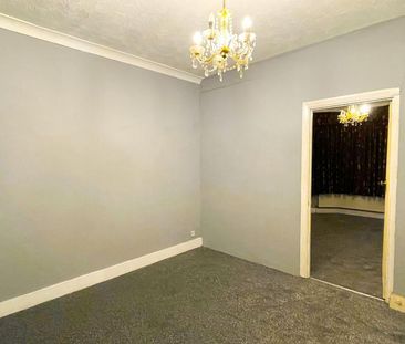 4 bedroom terraced house to rent - Photo 1
