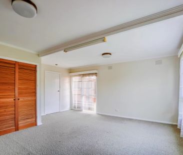 4Bedrooms, 1Bathrooms - Photo 2