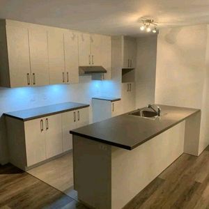 Condo à louer Val-Bélair (WIFI INCLUS) - Photo 2