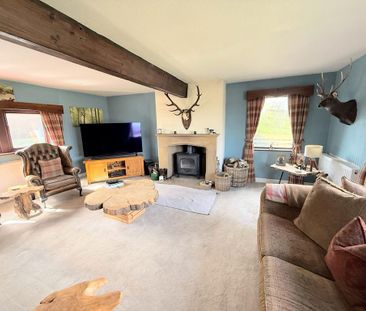 4 bedroom semi-detached house to rent - Photo 4