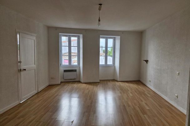 Maison À Louer - Photo 1