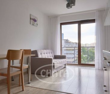 Klimatyzowane mieszkanie z balkonem - Tęczowa - Zdjęcie 4