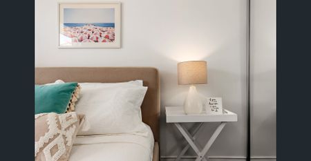 Immaculate Two Bedroom Unit in Prime Beachside Location - Photo 3