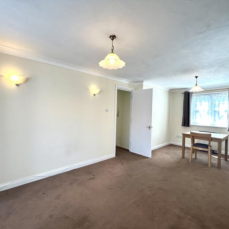 1 bedroom flat to rent - Photo 1