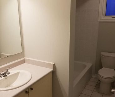 For Lease - 40 Nicholson Drive Unit# Upper, Barrie, Ontario - Photo 5