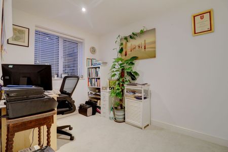 2 bedroom flat to rent, - Photo 3