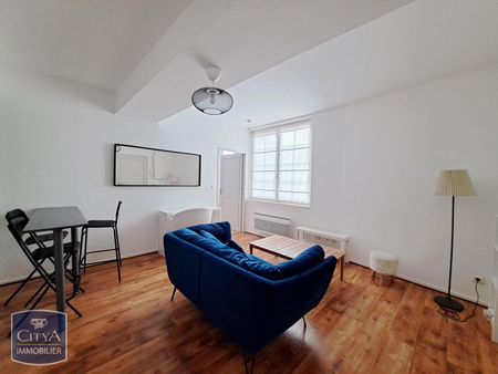 Location Appartement 2 pièces 38m² BORDEAUX 33000 - Photo 2