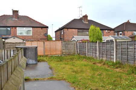 Argyll Road, Chadderton, Oldham - Photo 4