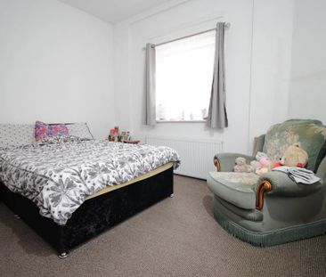 1 bedroom house to rent - Photo 2
