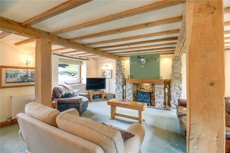 5 bedroom barn conversion to rent - Photo 2