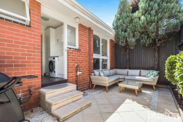 2 BEDROOM UNIT WITH COURTYARD - Photo 1