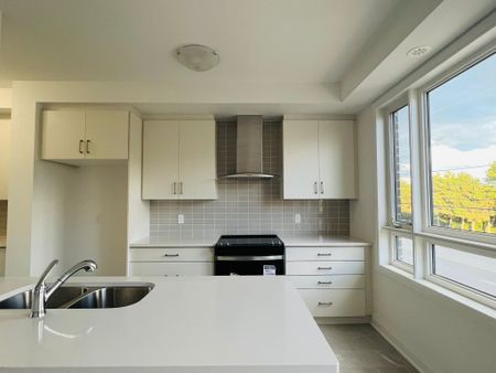 For Lease - 50 Carole Bell Way, Markham, Ontario - Photo 5